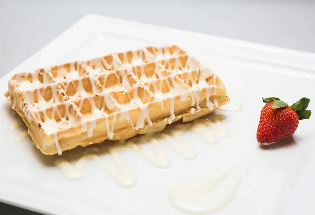 Crispy Belgian waffles with berries