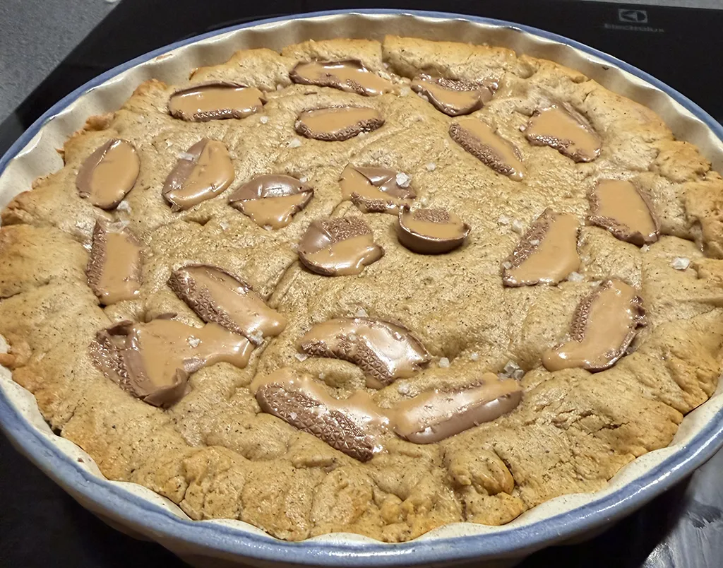 Gingerbread Cookie with Toffee